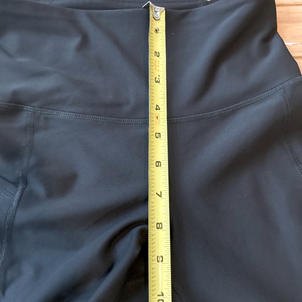 NWOT Old Navy high waisted mesh panel crop leggings - Picture 9 of 13